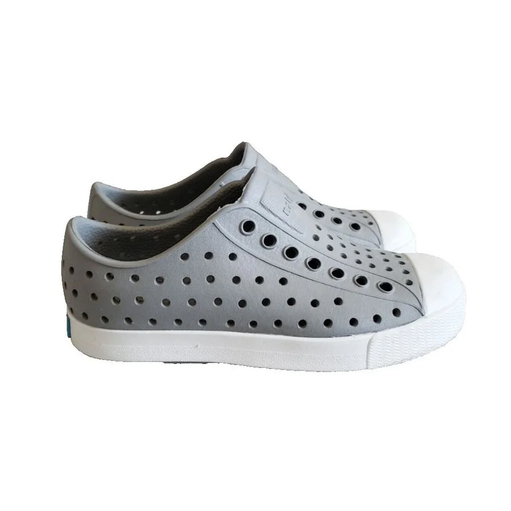 Native Kids Jefferson Slip On Casual Water Shoes Gray Size C10 NEW